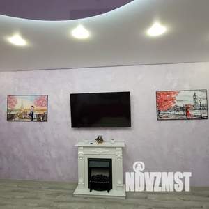 Студия квартира, посуточно, 40м2, 10/11 этаж