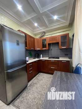 2-к квартира, посуточно, 58м2, 1/1 этаж