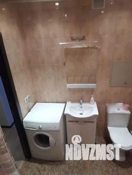 Студия квартира, посуточно, 35м2, 3/14 этаж