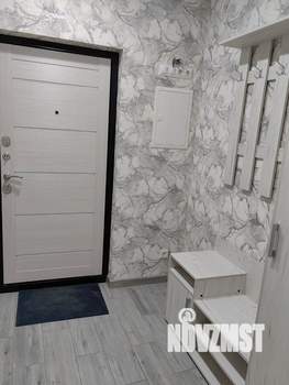 Студия квартира, посуточно, 35м2, 2/9 этаж