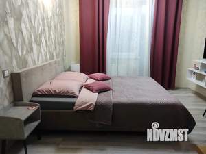 Студия квартира, посуточно, 30м2, 1/17 этаж