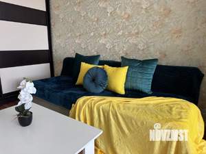 1-к квартира, посуточно, 42м2, 5/10 этаж