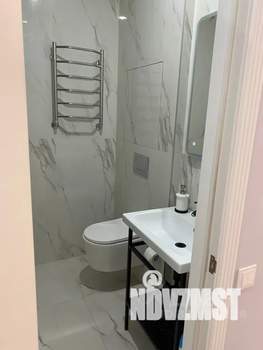 Студия квартира, посуточно, 32м2, 1/17 этаж