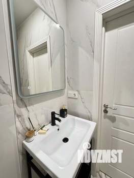 1-к квартира, посуточно, 33м2, 1/17 этаж