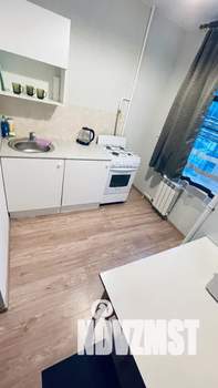 1-к квартира, посуточно, 35м2, 1/9 этаж