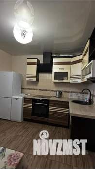 1-к квартира, посуточно, 36м2, 8/17 этаж