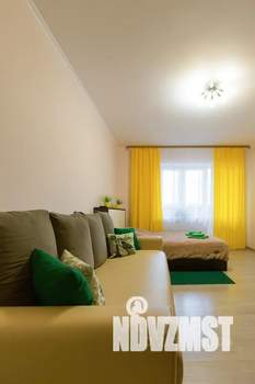 Студия квартира, посуточно, 37м2, 11/15 этаж