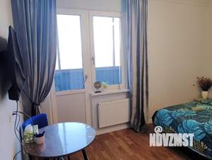 Студия квартира, посуточно, 28м2, 3/17 этаж