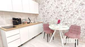 Студия квартира, посуточно, 30м2, 7/17 этаж