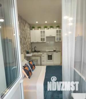 Студия квартира, посуточно, 30м2, 9/15 этаж