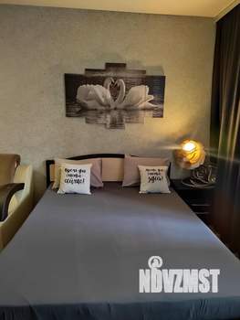 Студия квартира, посуточно, 35м2, 10/15 этаж