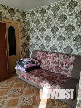 2-к квартира, посуточно, 40м2, 2/4 этаж
