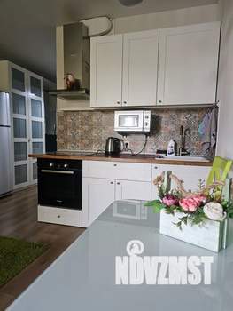 Студия квартира, посуточно, 33м2, 6/15 этаж