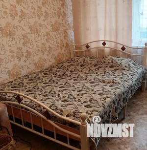 1-к квартира, посуточно, 38м2, 8/9 этаж