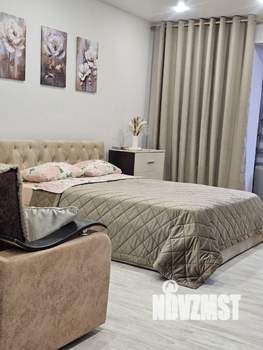 Студия квартира, посуточно, 32м2, 8/17 этаж