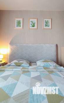 Студия квартира, посуточно, 37м2, 14/15 этаж