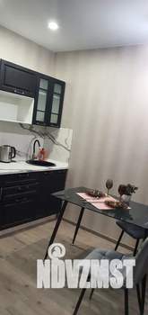 Студия квартира, посуточно, 34м2, 4/13 этаж