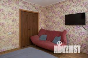 2-к квартира, посуточно, 60м2, 8/12 этаж