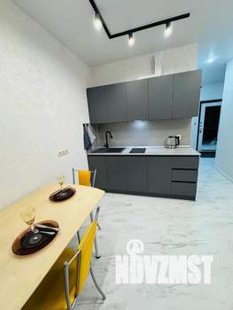 1-к квартира, посуточно, 42м2, 10/17 этаж