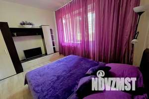 1-к квартира, посуточно, 33м2, 8/17 этаж