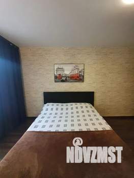 1-к квартира, посуточно, 33м2, 1/9 этаж