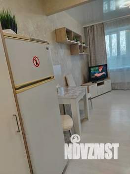 Студия квартира, посуточно, 24м2, 3/17 этаж