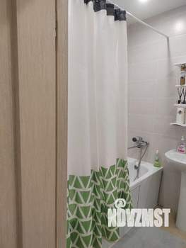 Студия квартира, посуточно, 28м2, 2/15 этаж