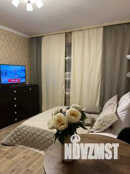 1-к квартира, посуточно, 28м2, 7/15 этаж