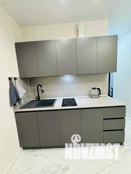 1-к квартира, посуточно, 42м2, 10/17 этаж