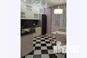 1-к квартира, посуточно, 42м2, 10/10 этаж