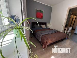 Студия квартира, посуточно, 28м2, 8/15 этаж