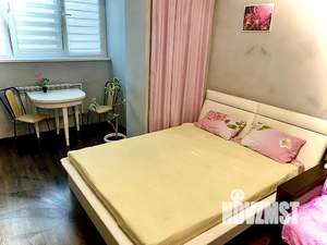 Студия квартира, посуточно, 33м2, 8/17 этаж
