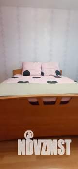 1-к квартира, посуточно, 44м2, 1/3 этаж
