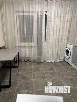 1-к квартира, посуточно, 41м2, 9/10 этаж