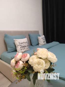 Студия квартира, посуточно, 28м2, 2/15 этаж