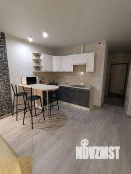 Студия квартира, посуточно, 35м2, 2/9 этаж
