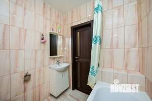 1-к квартира, посуточно, 37м2, 1/1 этаж