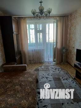 1-к квартира, посуточно, 38м2, 8/9 этаж