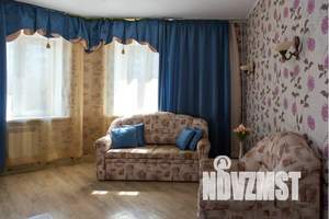 2-к квартира, посуточно, 60м2, 3/17 этаж