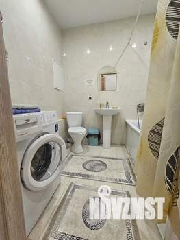 Студия квартира, посуточно, 27м2, 12/17 этаж