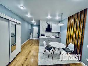 Студия квартира, посуточно, 40м2, 12/17 этаж