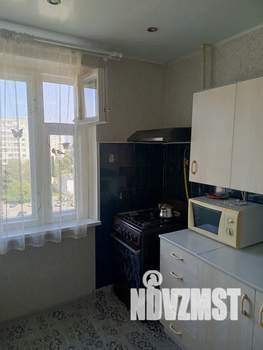 1-к квартира, посуточно, 38м2, 8/9 этаж