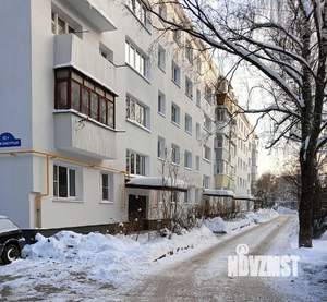 2-к квартира, вторичка, 38м2, 1/5 этаж