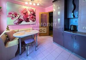 1-к квартира, вторичка, 42м2, 7/10 этаж