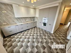2-к квартира, вторичка, 66м2, 14/17 этаж