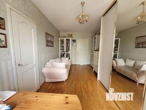 4-к квартира, вторичка, 74м2, 2/14 этаж