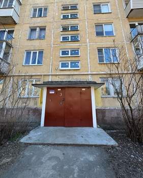 2-к квартира, вторичка, 42м2, 3/5 этаж