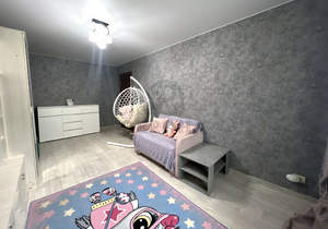 2-к квартира, вторичка, 44м2, 1/4 этаж