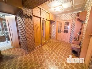 4-к квартира, вторичка, 82м2, 9/9 этаж