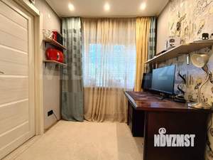 2-к квартира, вторичка, 43м2, 1/4 этаж